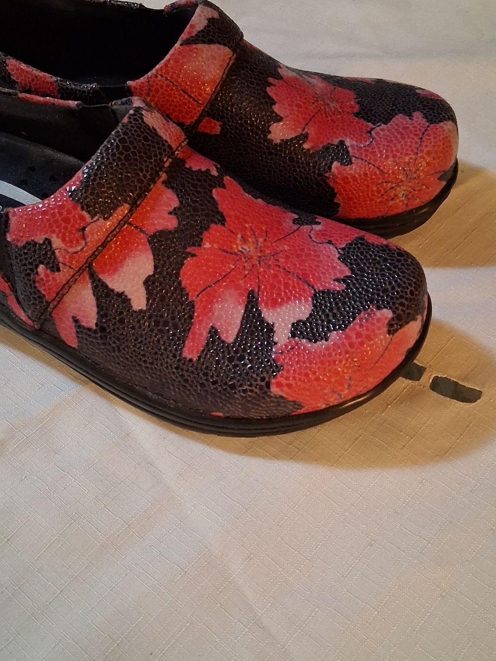 Klogs Black Slip-On Clog with Pink Floral Print 260941